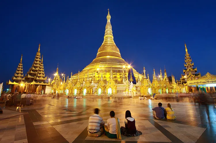 shwedagon pagoda road